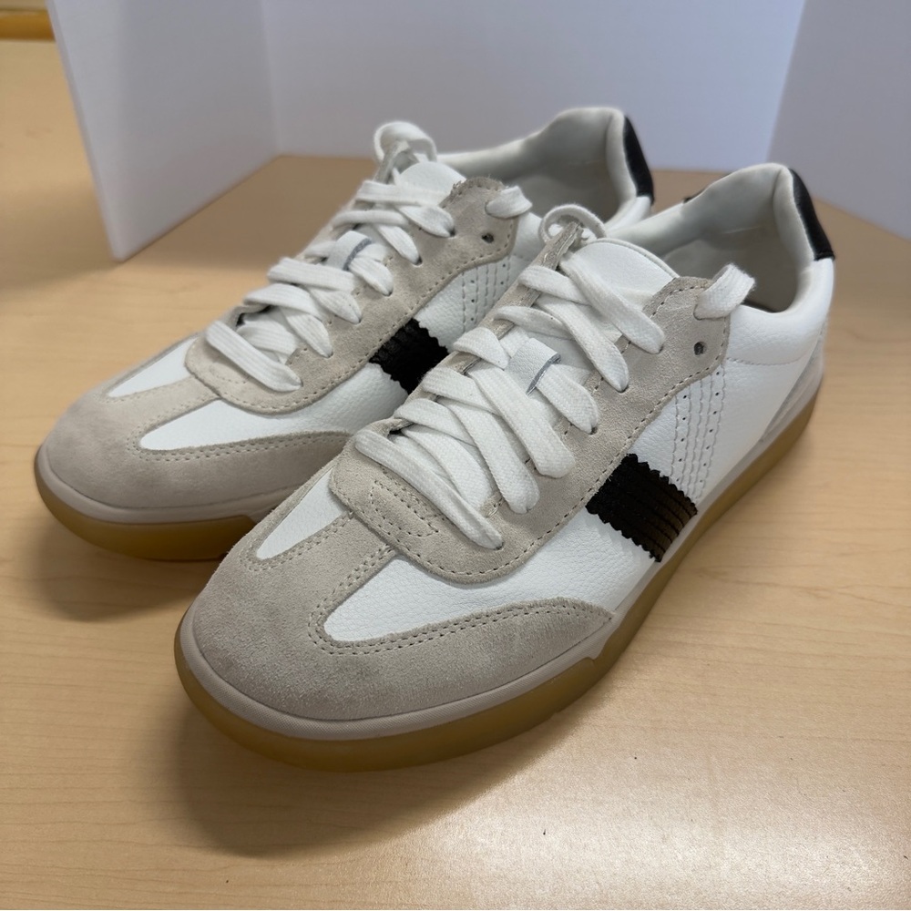 Vionic Women’s City Walk Sneakers with Leather Upper and Beige Suede Overlays